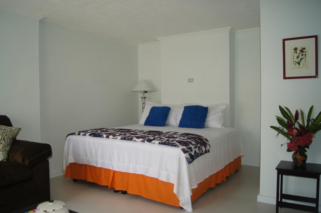 Apartament Alva Mae Ocho Rios Zewnętrze zdjęcie
